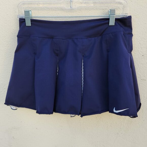 NIKE Navy and White Mesh Pleated Tennis Skort - Picture 3 of 11
